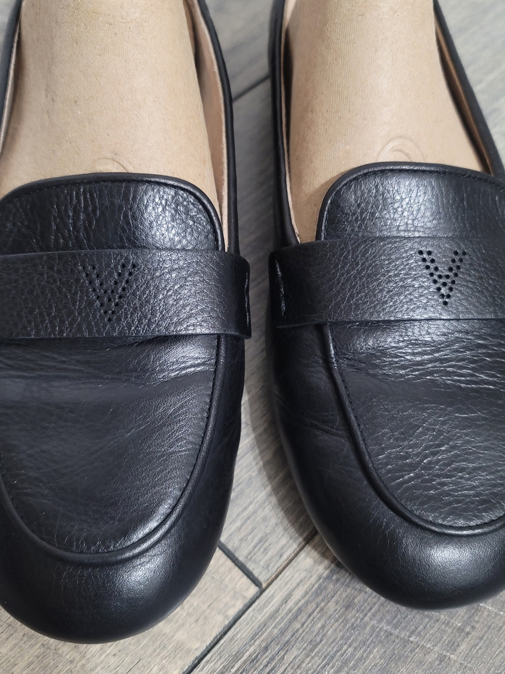 Vionic Black Leather Women's Tessa Loafers - Slip-On Comfort Classic Flats Sz9.5 - Picture 5 of 16